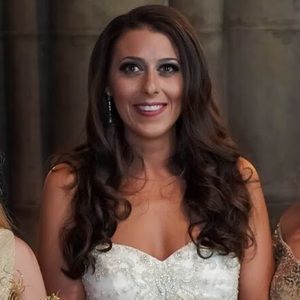 Meet your Posher, Alexandra